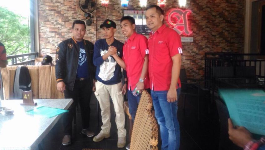 Grapari Telkomsel Kendari Meminta Maaf Kepada Wartawan Atas Ulah Stafnya