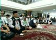 Tim pemandu Haji Indonesia yang tergabung di sektor 4 Makkah malam ini, Ahad (20/8) pukul 20.00. Waktu Arab Saudi atau hari Senin (21/8) pukul 02.00.Wita dinihari menghadiri Rapat Koordinasi guna membicarakan berbagai hal terkait layanan terhadap jamaah. FOTO : IST