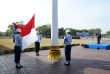 Pengibaran Bendera merah Putih di HUT RI ke 72 Tahun 2017 di Lanud Yogyakarta. FOTO : NADHIR ATTAMIMI