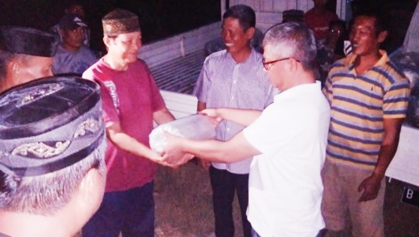 Wabup Konawe Kembali Salurkan 60 Ribu Bibit Ikan Air Tawar di Lima Kecamatan