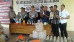 Ini Rilis Miras dan Makanan Kadaluarsa Sitaan Polisi