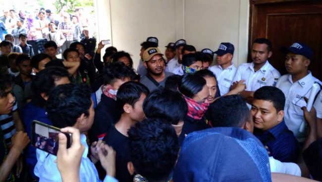 Lagi, Mahasiswa Unprok 45 Gelar Aksi di Kampus