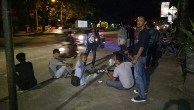 Tolak Uang Pangkal, KBM UHO Gelar Aksi Penggalangan Dana untuk Kampus