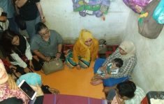 Anak Pasangan Tuna Netra Akhirnya Bisa Segera Dioperasi Katarak