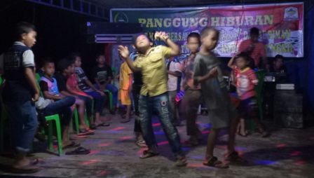 Satgas TMMD Selenggarakan Panggung Hiburan