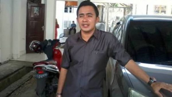 UB Yakin Asrun-Hugua Akan Menang dengan Mudah