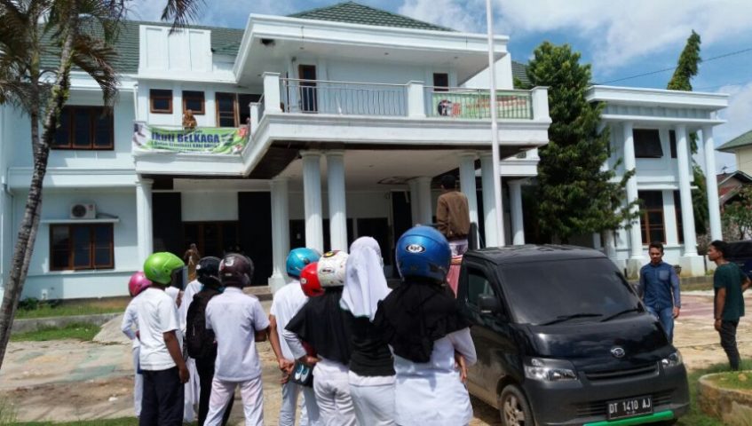 Mahasiswa Minta Perbaikan Birokrasi Internal Akper Muna