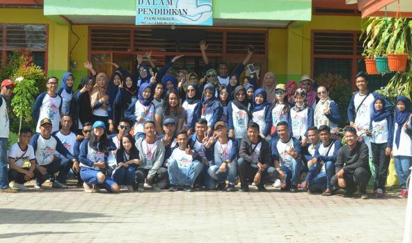 Setelah 30 Tahun, SMPN 12 Konsel Sukses Gelar Reuni Akbar Perdana 