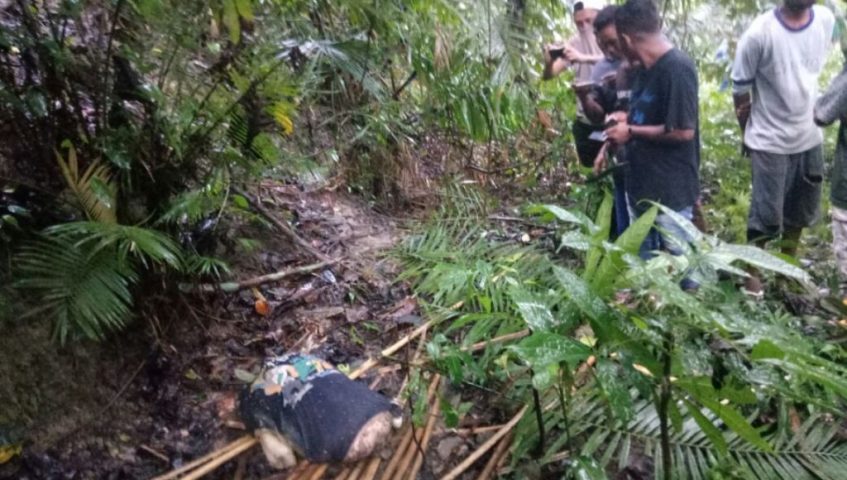 Mayat Wanita Ditemukan di Hutan Dalam Posisi Sujud Tanpa Busana 