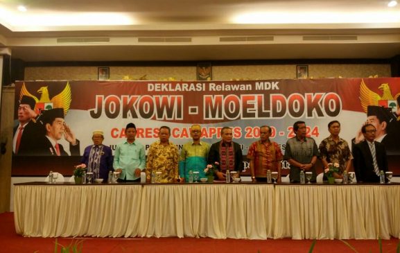 Relawan se Kota Kendari Gelar Deklarasi Untuk Pasangan Jokowi-Moeldoko