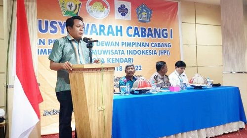 Ketua DPC HPI Hadirkan Aplikasi Wisata di Kendari