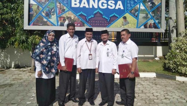 Peringati HSN 2018, Pegawai BPS Aceh Besar Terima Penghargaan