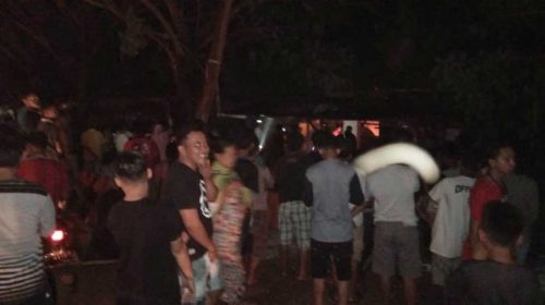 KOLAKA, SULTRA - Tiga kios semi permanen yang berada di Kelurahan Dawi-Dawi di Kecamatan Pomalaa