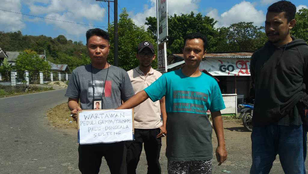 BUTON, SULTRA - Gempa bumi dan tsunami yang menerjang Palu dan Donggala, Sulawesi Tengah