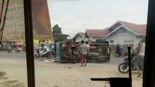 Kecelakaan Mobil Angkot di Kolaka, 1 Penumpang Tewas di Tempat