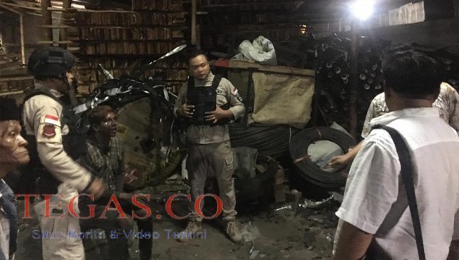 Ancam Warga dengan Golok, Remaja ini Diamankan Tim Pemburu Preman