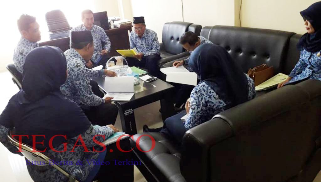 Tingkatkan Kualitas Pelayanan, Pemkab Sampang Lakukan Monev Pelayanan Publik
