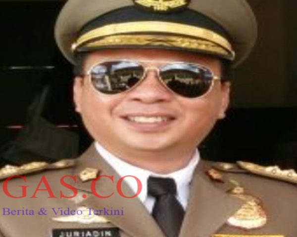 Sat Pol PP Buton Warning Pemilik Bangunan yang Tidak Punya IMB