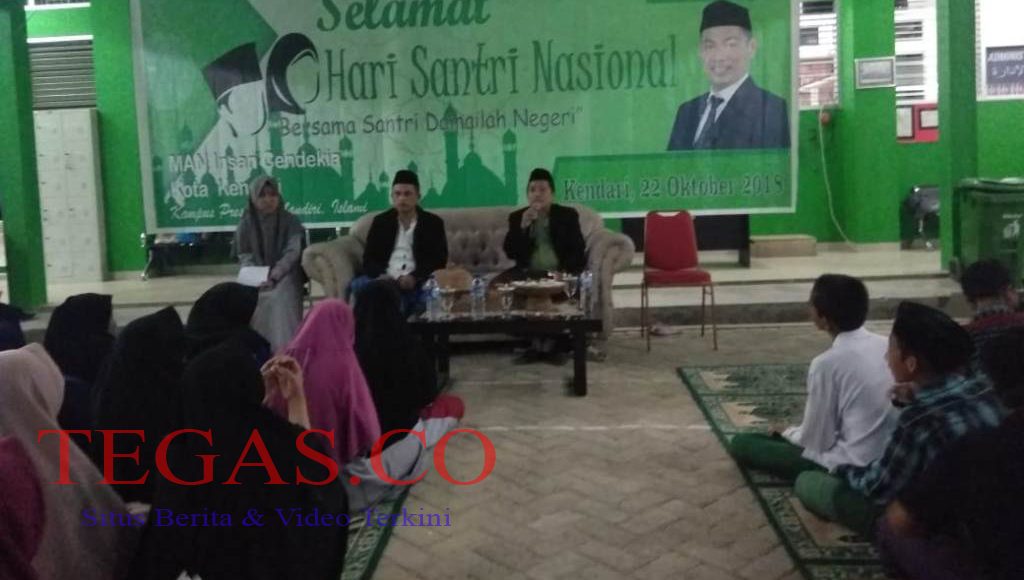 Peringati Hari Santri, MAN Insan Cendekia Kota Kendari Gelar Talk Show