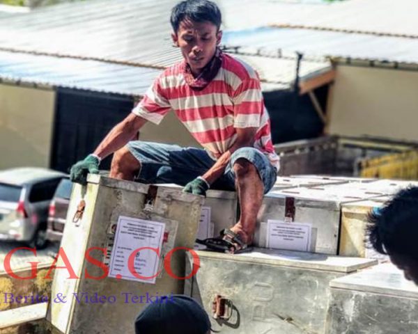 KPU Sampang Mulai Distribusikan Logistik PSU