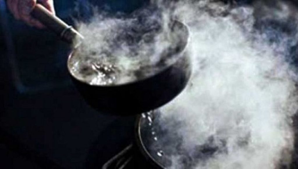 Seorang Istri di Konsel Siram Suami dengan Air Mendidih