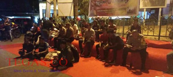 Kapolres Baubau Gelar "Ngopi Bareng" Bersama Masyarakat