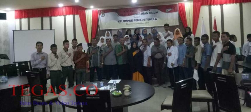 KPU Baubau Gelar Reka Pemilihan Suara di TPS untuk Pemilih Pemula