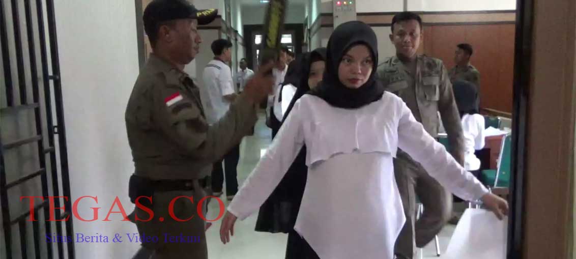 Unik, Ibu Hamil Mendominasi Ikuti Tes CPNS di Kolaka