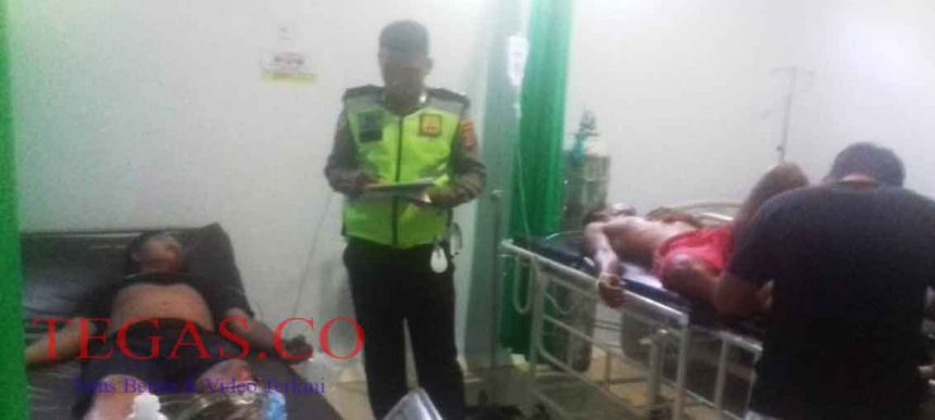 Truk Tangki Solar 10 Ton Terbalik di Kolut, 2 Orang Luka-luka