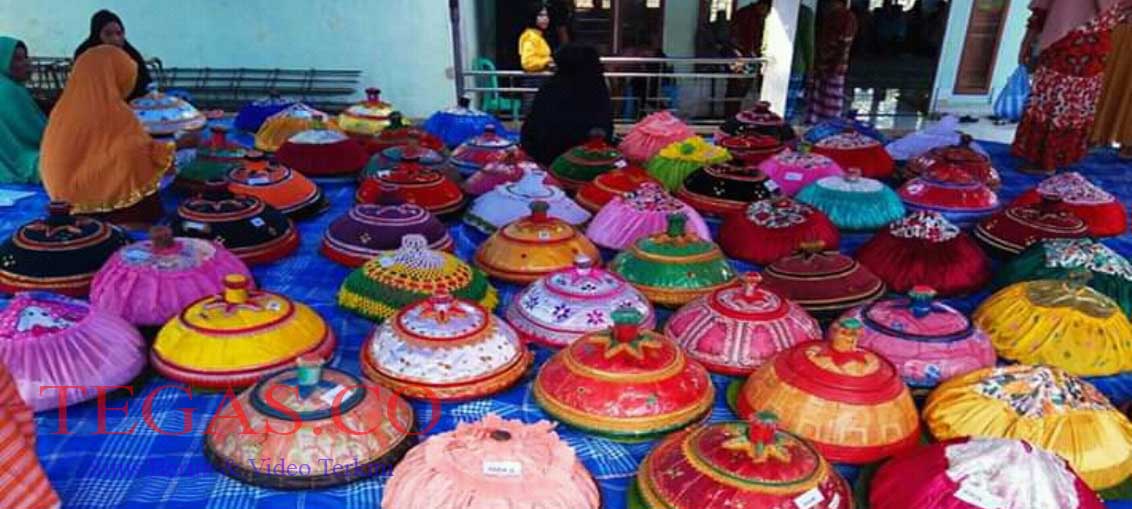 Gelar Ritual Adat Tahunan, Ini yang Dilakukan Warga Wawoangi