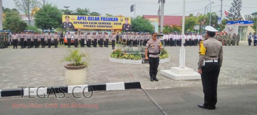 Kapolres Sampang Pimpin Apel Gelar Pasukan Ops Lilin Semeru 2018