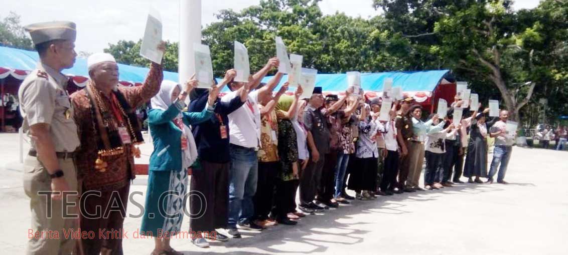BPN Serahkan 1190 Sertifikat Tanah ke Masyarakat Konawe