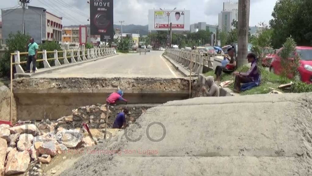 Dinas PU Kendari Benahi Jembatan Tapal Kuda