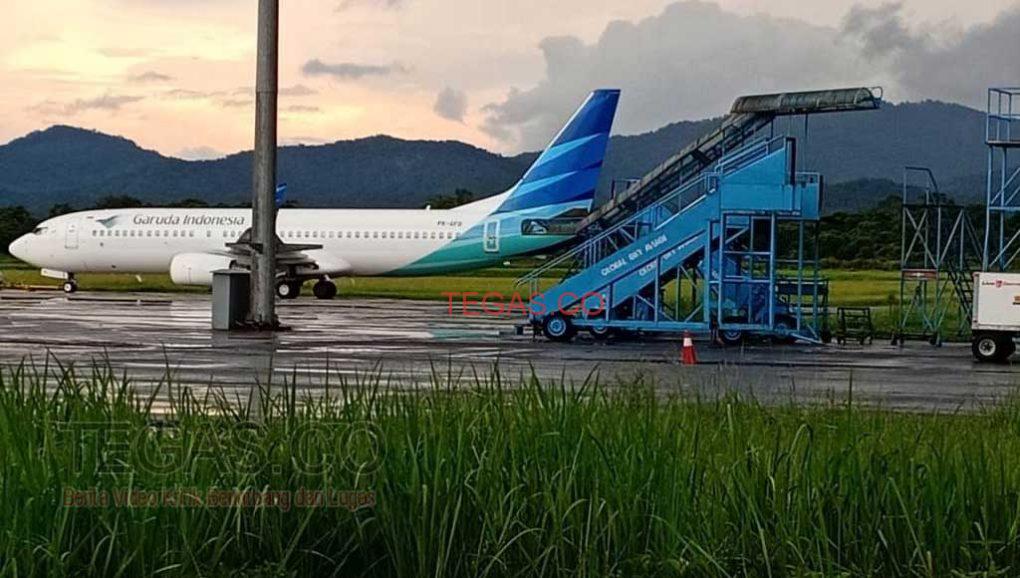 AC Rusak, Penumpang Garuda Rute Kendari-Makassar Panik Turun dari Pesawat