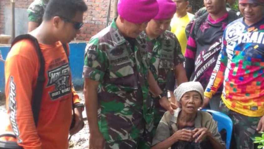 Menbanpur 2 Mar Bersama Komunitas Trail Bedah Rumah Janda Sebatang Kara
