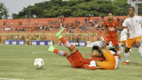 Laga Perdana Lawan Perseden, Persijap Menang 2 - 0