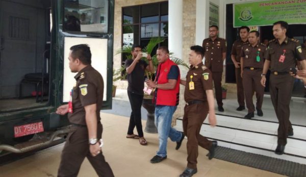 Mantan Kadis Pengendalian Penduduk dan KB Konsel Ditahan Jaksa