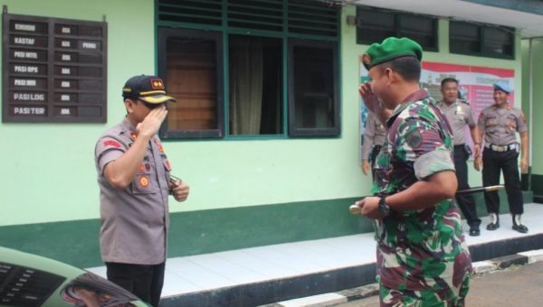 Kapolres Jepara berkunjung di Makodim 0719/Jepara