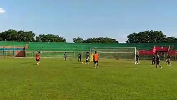 Juru Taktik Baru, Persijap Banyak Tawaran Ujicoba