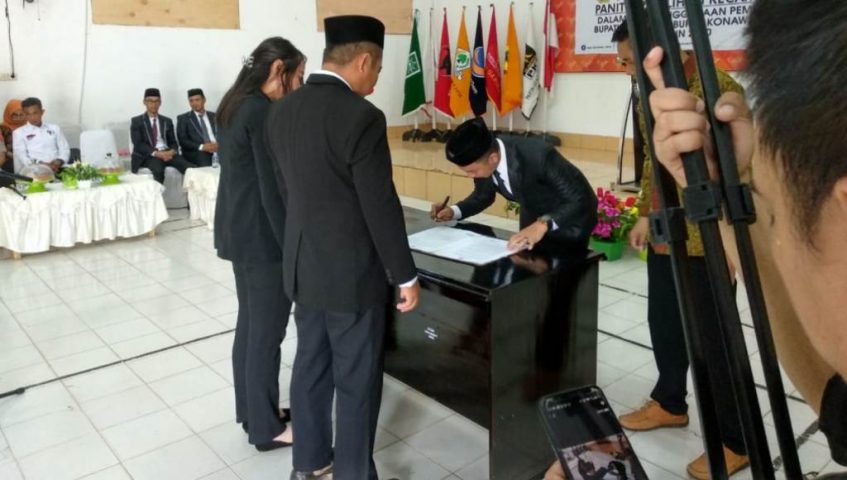 65 PPK Pilkada Resmi Dilantik Ketua KPU Konut