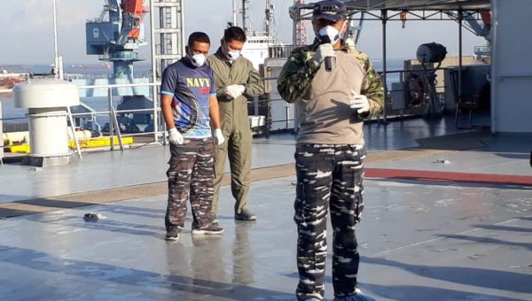 Usai Dievakuasi Crew Dua Kapal Pesiar, KRI dr.Soeharso Laksanakan Sterilisasi
