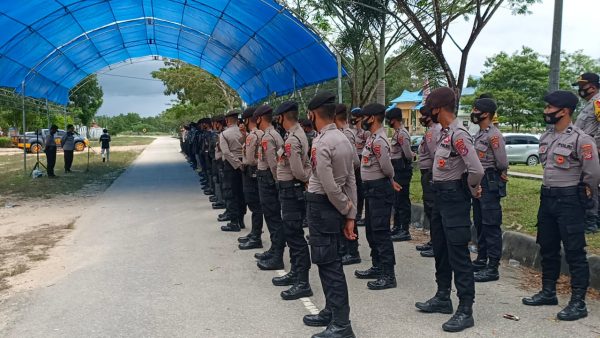 Pendaftaran Balon Bupati Konsel, Ratusan Personil Polri Diturunkan