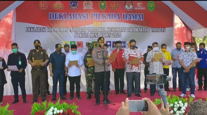 Ciptakan Pilkada Aman dan Sehat. Kapolres Muna Pimpin Deklarasi Damai