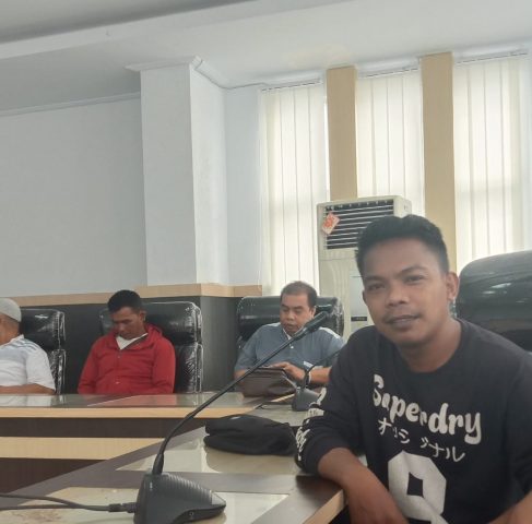 Helly Polda Bubarkan Massa. Waketum PW PERISAI : Copot Kapolda Sultra