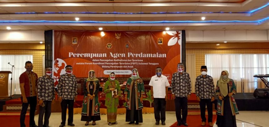 Perempuan Kolaka Bersatu Melawan Radikalisme dan Terorisme