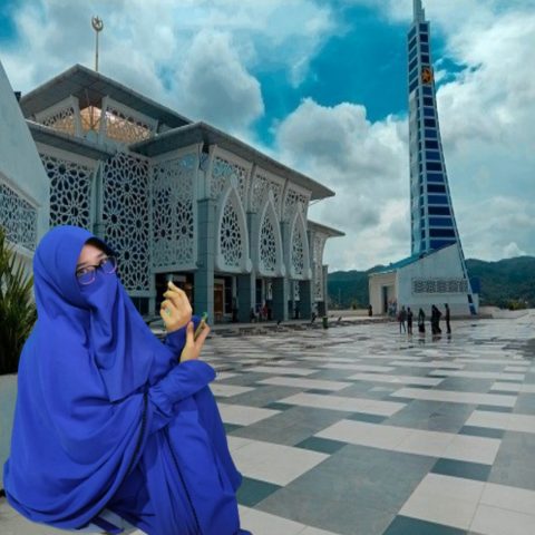 Berhijab dari Kecil, Kaum Liberal Kenapa Usil?