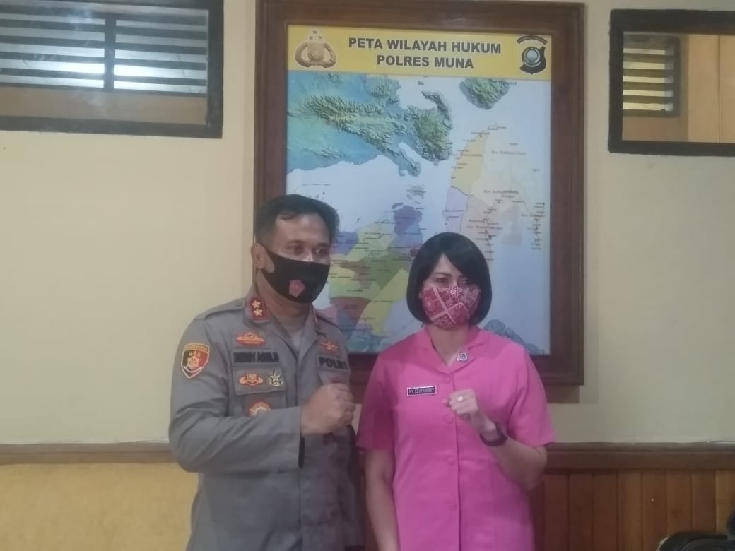 Kapolres Muna dan Ibu