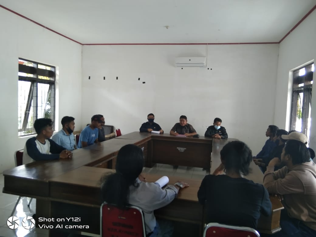 Suasana Hering Pendemo dan DPRD Konkep