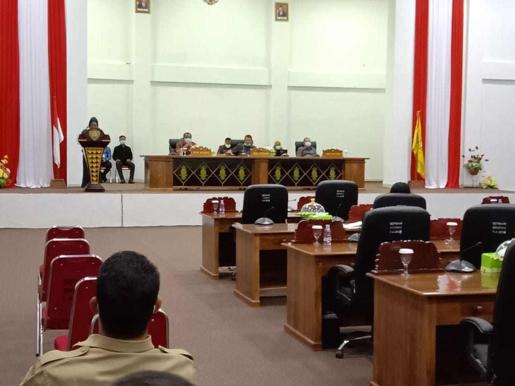 Suasana pembacaan pandangan fraksi partai Golkar-Nasdem
