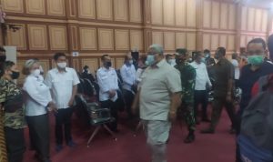 Pemda Bersama DPRD Sultra Sahkan Raperda Retribusi Perizinan Usaha Budidaya Perikanan Laut